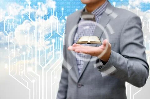 Learning from cloudy computer Illustrazione stock