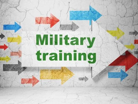 Learning concept: arrow with Military Training on grunge wall background Illustrazione stock