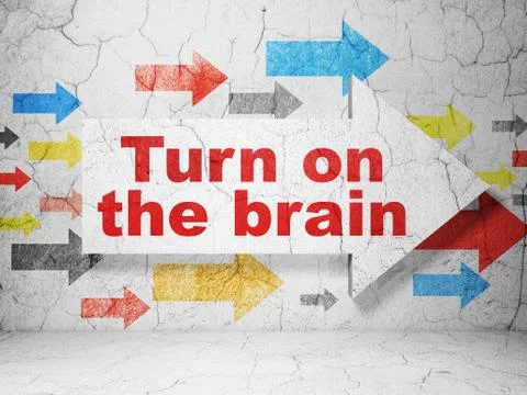 Learning concept: arrow with Turn On The Brain on grunge wall background Illustrazione stock