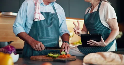 Learning, couple or hands cooking with tablet for recipe method, dinner tutorial 스톡 동영상 301335316