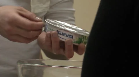 Learning, lesson, master class on preparing sushi 8.m2t Stock Footage 5186839