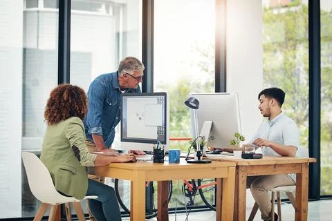 Learning marketing secrets from the master. a creative entrepreneur offering 스톡 사진