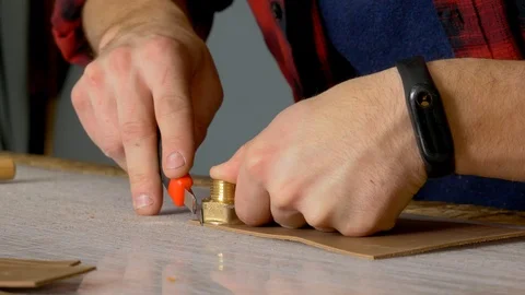 Leather cut round corner Stockbeeldmateriaal 118135013