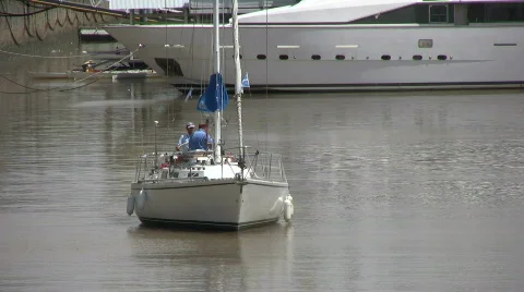 Leaving harbor Stock-Footage 309471