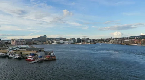 Leaving the harbor of Oslo 스톡 동영상 66363245