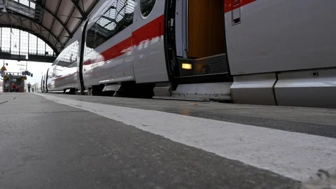 Leaving ICE train Stockbeeldmateriaal 88931361