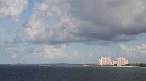 Leaving nassau - atlantis Stock Footage 29929913