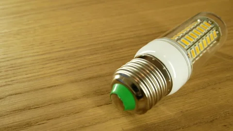 LED diode lamp corn in a plastic bulb with a base E27. Видео 130706731