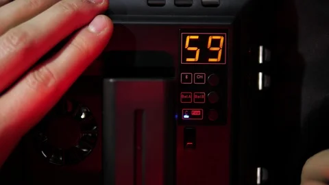 LED Light Lamp insert charged Lithium Li-ion Battery NP F750 F770 7.4V 5000mAH Vídeos de archivo 119170707