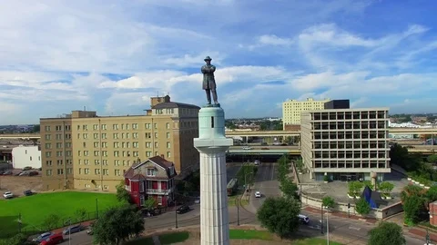 Lee Circle Statue from the air 스톡 동영상 82245925