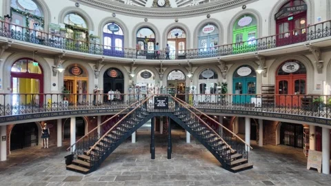 Leeds Corn Exchange - Victorian Trading Hall with Boutique Shops and Staircase. Stock-Footage 338218873