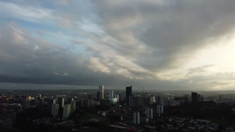 Leeds, UK - after rain - Drone View 库存影片 252131094