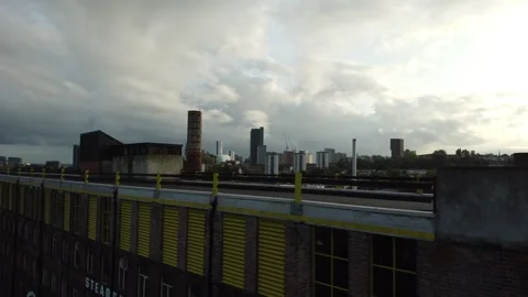 Leeds, UK - Rise Up - Drone View - artsy stop 库存影片 252131679