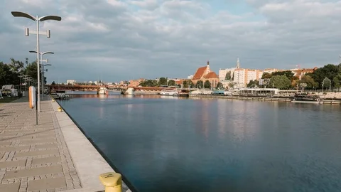 Left bank of the Oder river in Szczecin Stock-Footage 116878658