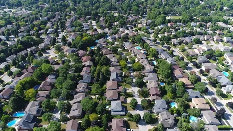Left To Right Pan Aerial Of Large Residential Real Estate Middle Class Neigh 動画素材 121587169