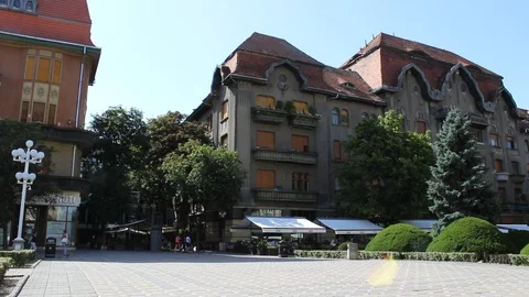 Left-Right panoramic view with people walking during a sunny day. HD video Stock Footage 97400222