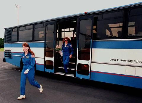(Left to right) STS-96 Mission Specialists Tamara E. Jernigan (Ph.D.) and ... Stock Photos