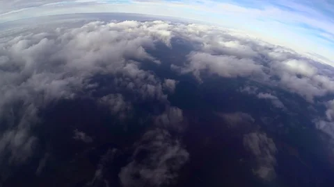 A left turn in the stratosphere Vidéo 73997391