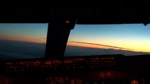 Left turn view from a 767 cockpit Stock Footage 37129330