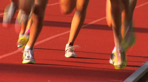 Legs on track 库存影片 1090189