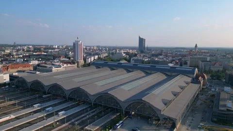 Leipzig central station with train arriving showing beautiful steel Video stock 284297712
