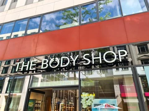 Leipzig, Germany - 25. May 2026: THE BODY SHOP retail store logo on buildin.. Stock Photos