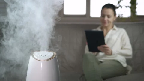 Leisure by vapor diffuser. Video stock 196904051