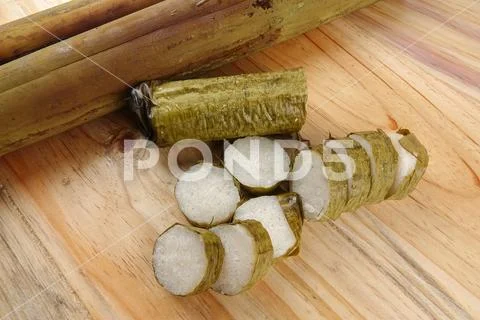 Lemang is a traditional Indonesian, Malaysian, Singaporean food and made of g Stock Photos