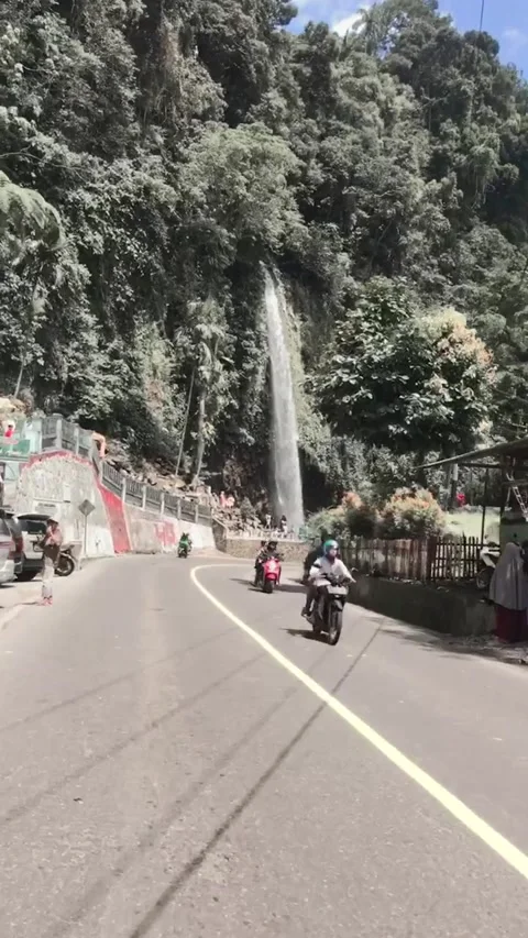 Lembah anai waterfall 스톡 동영상 209809544