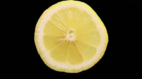 Lemon close-up rotates cyclically. Refreshing, delicious, lemon fruit Vídeos de archivo 191665609
