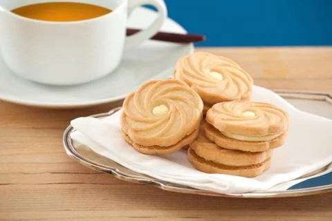 Lemon cookies on a silver platter Stock-Fotos