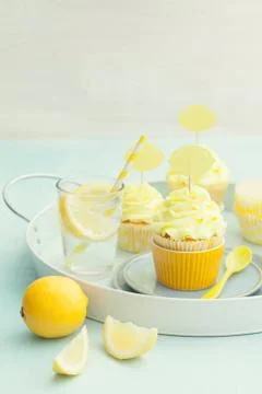 Lemon cupcakes Stock-Fotos