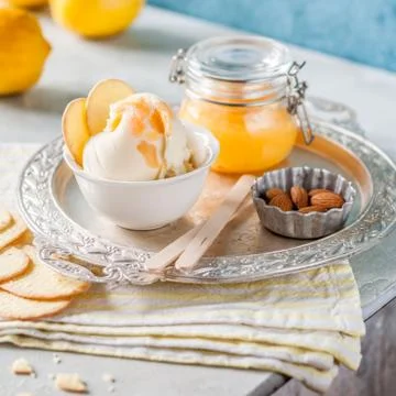 Lemon Curd Ice Cream Stock Photos