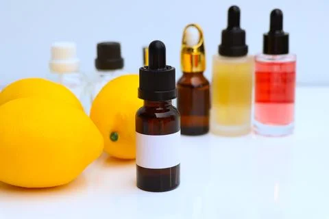 Lemon Extract, Fruit extracts are used in cosmetics or health product 스톡 사진