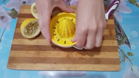 Lemon juice Stock Footage 137195842