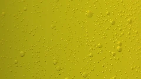 Lemonade bubbles in a glass glass, Stock Footage 258052109