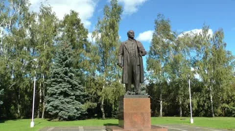 Lenin monument Stock Footage 12013479