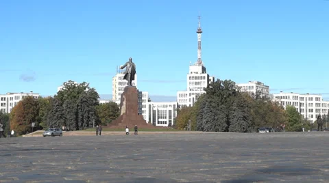 Lenin Monument 動画素材 30600243