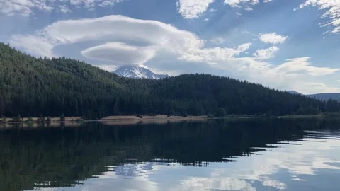Lenticular clouds over Mount Shasta Stock Footage 285866896