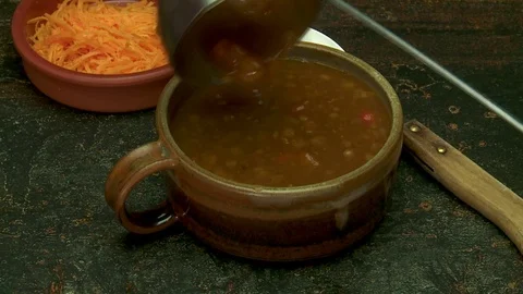 Lentil soup Video stock 81764582