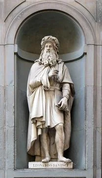 Leonardo Davinci Statue Stock Photos