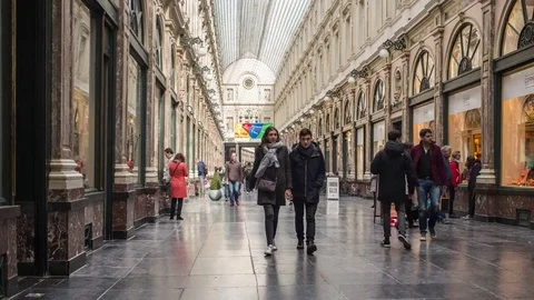 Les Galeries Royales Saint-Hubert Video stock 74385342