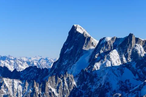 Les Grandes Jorasses in Europe, France, Rhone Alpes, Savoie, Alps in winter o Stock Photos
