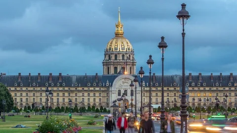 Les Invalides day to night timelapse in Paris, France Stock Footage