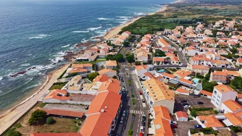 Les Sables-d'Olonne coast and residential buildings, France. Aerial drone Vídeo Stock 337794900