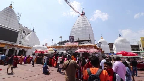 Less crowd of Pilgrims observed due to covid-19 crisis at Baidyanath Dham Vídeo Stock 142771211