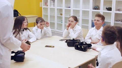 Lesson in school with VR glasses. Modern education theme Stock Footage 86796080