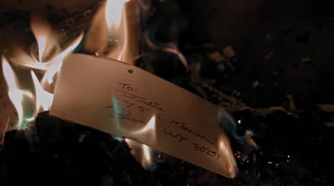 Letter Burning Vídeos de archivo 61638459