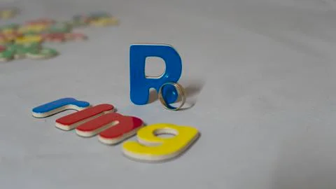 Letter R for ring Stock Illustration