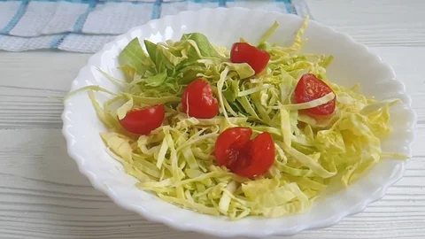 Lettuce cabbage tomato egg falls Video stock 87877040